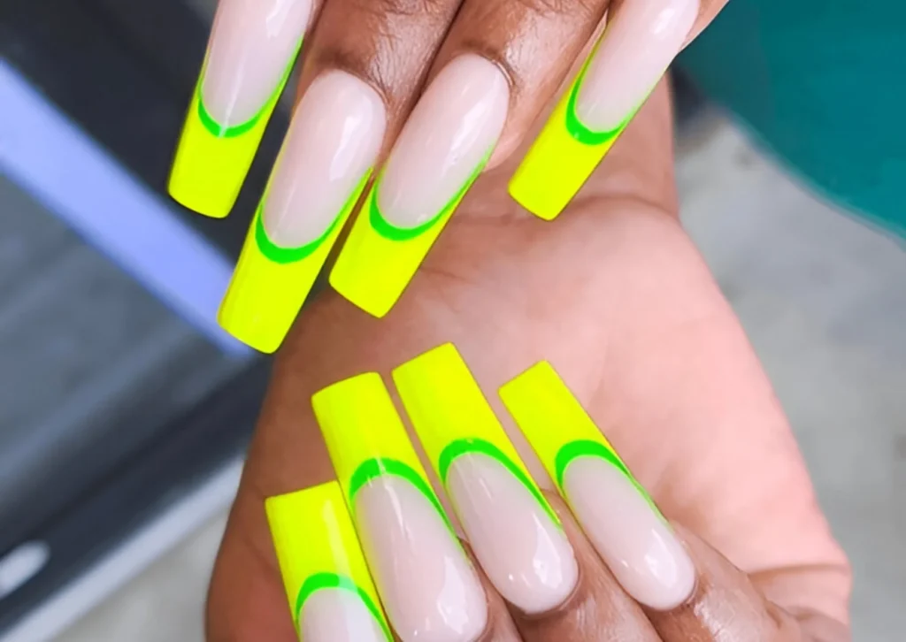 yellow nails​