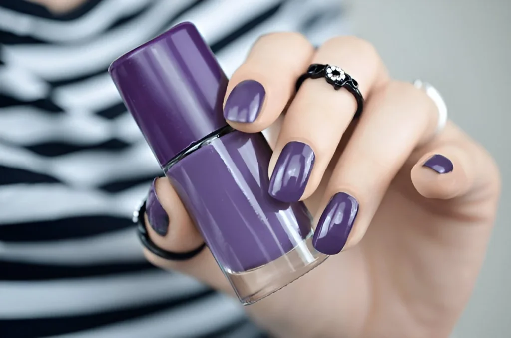 purple nail