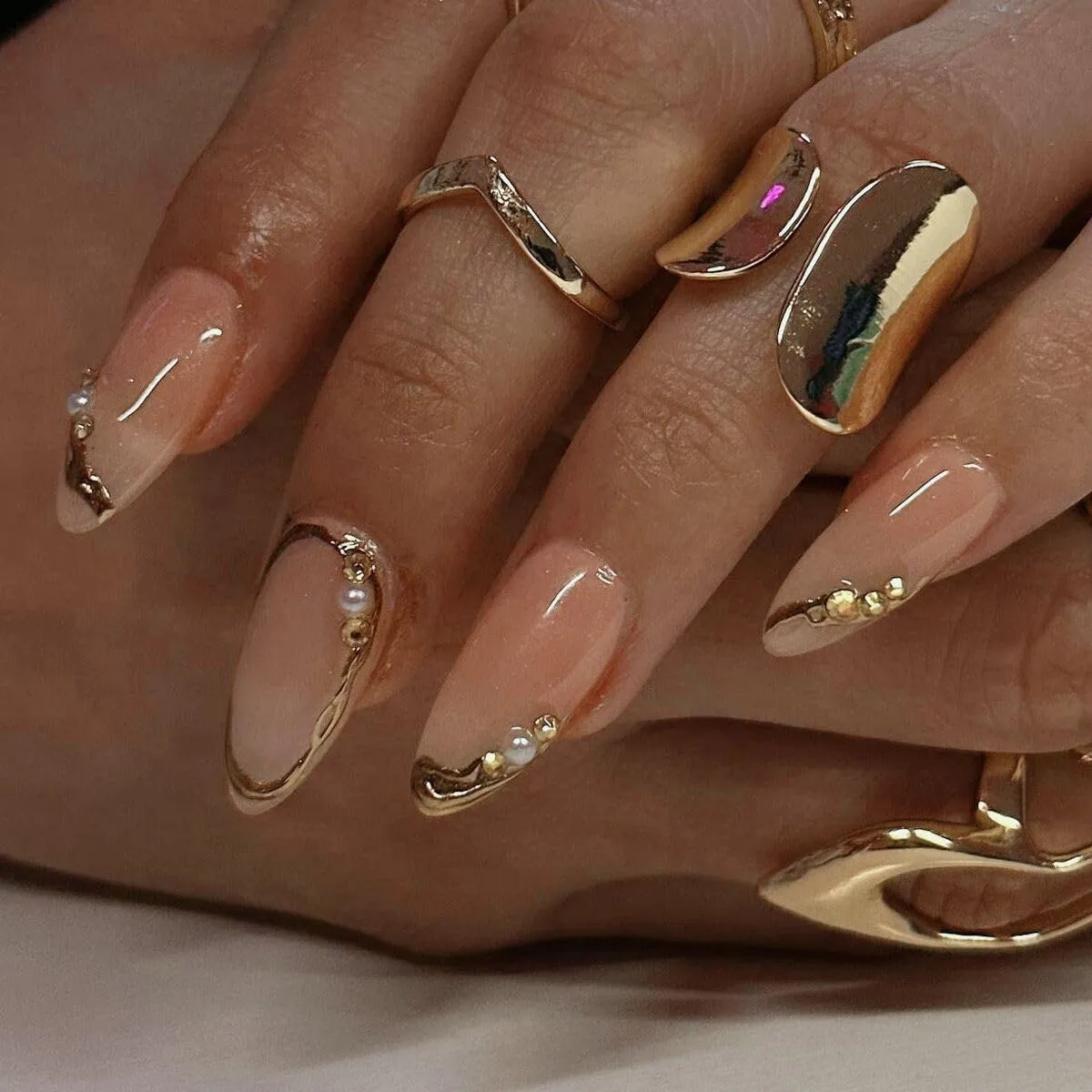 Almond nails Almond nails
